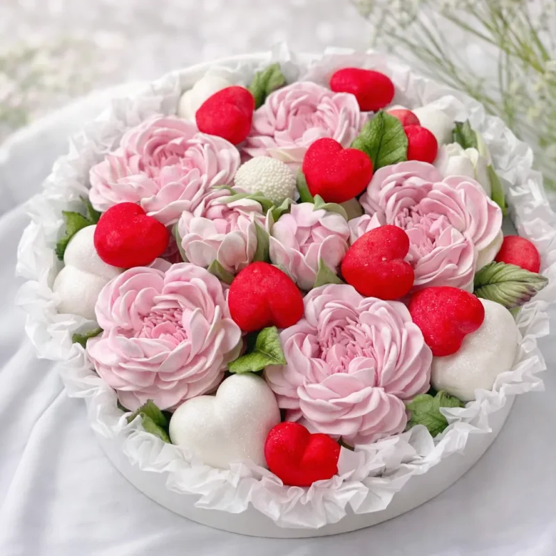 Букет в коробочке с ❤️ (30 см)